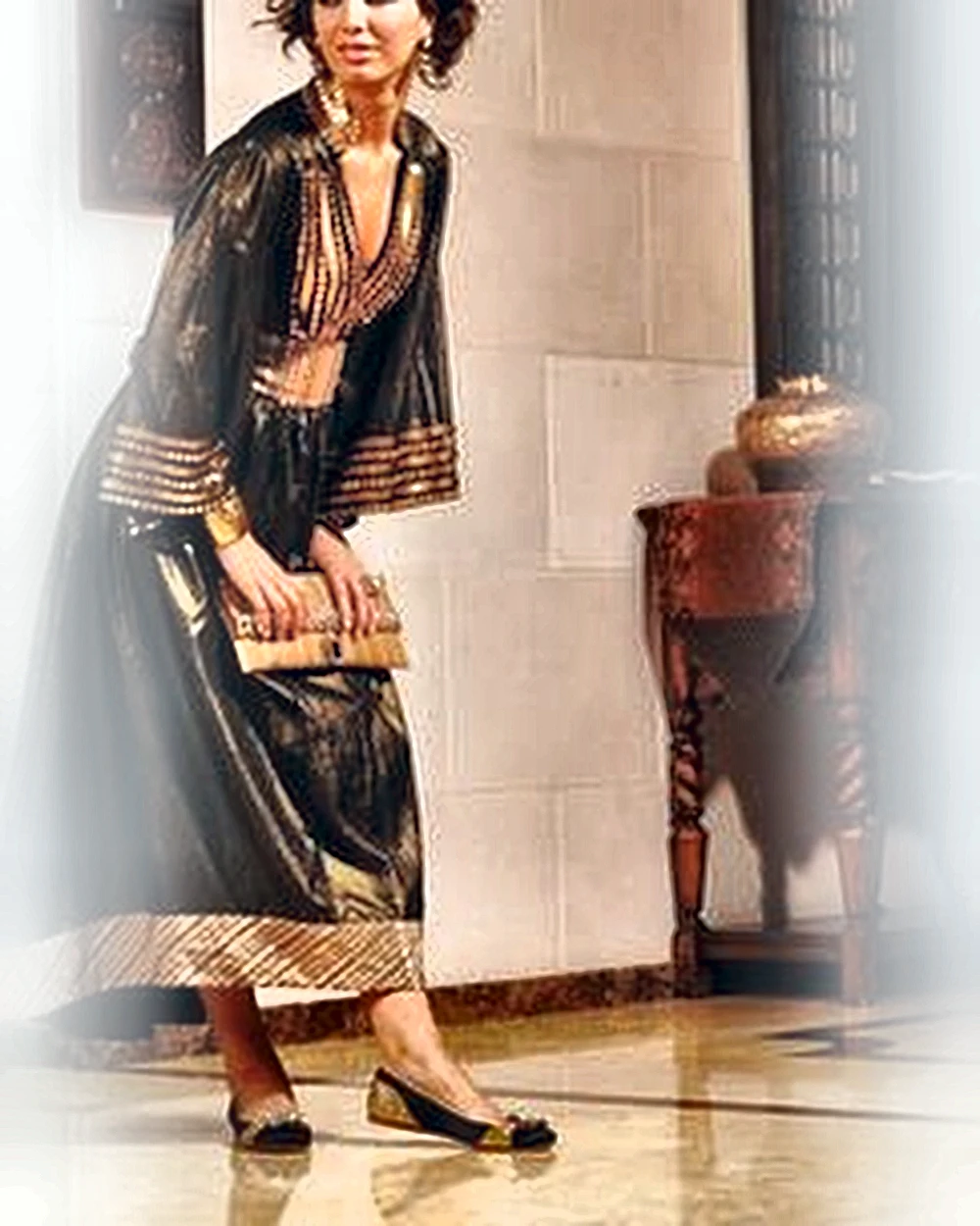Caftan Noir Passementerie Or — Ouidad Création